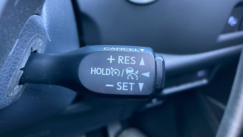 Toyota C-HR 2.0 Hybrid Dynamic 5dr CVT Hybrid Hatchback